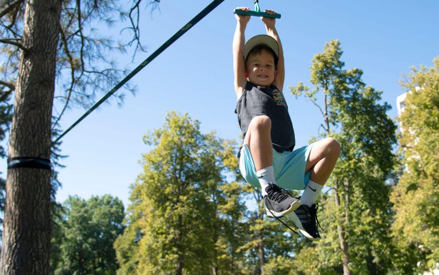 Repülj a magasba! A modern drótkötélpálya élménye